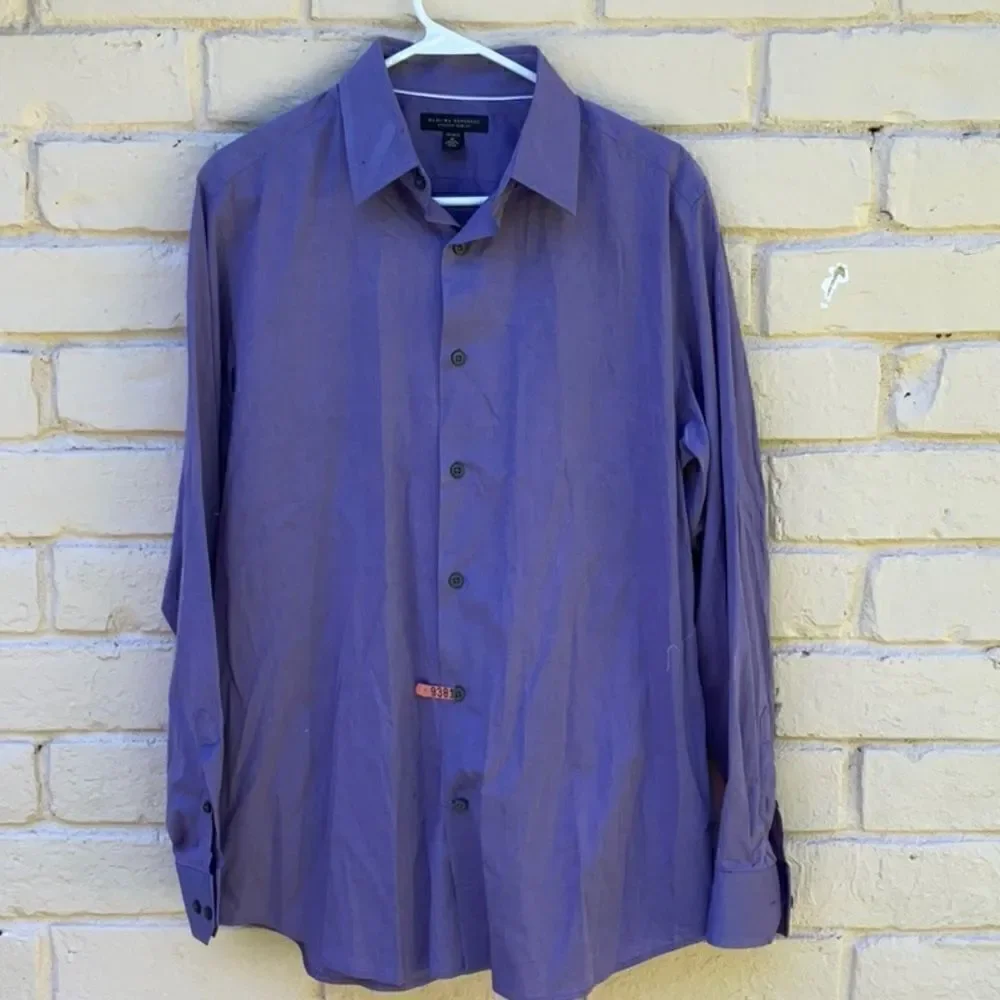 Banana Republic Men’s Purple Long-sleeved Shirt, Size-M (15-15 1/2)